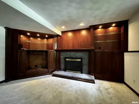 1503 Joyce Ln, Macomb, IL 61455 photo 15