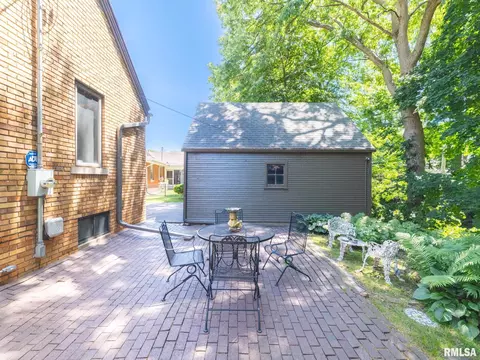 123 N Kickapoo Ter, Peoria, IL 61604 photo 40