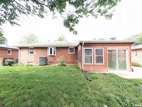 726 S Kickapoo Ln, Peoria, IL 61604 photo 39