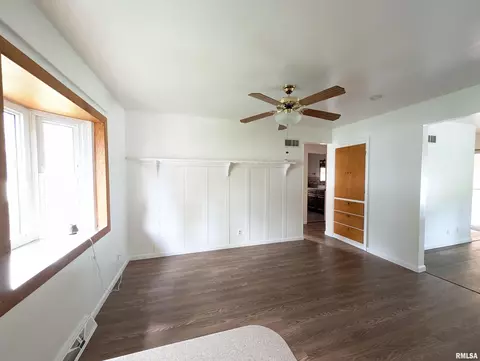 726 S Kickapoo Ln, Peoria, IL 61604 photo 48