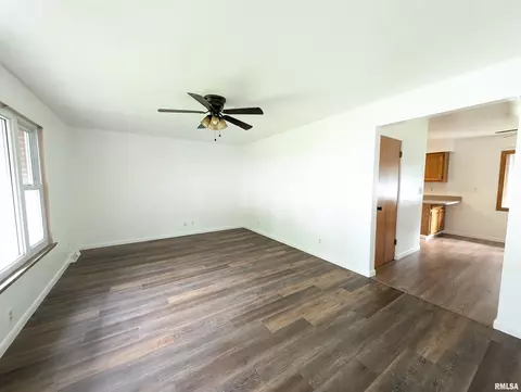 726 S Kickapoo Ln, Peoria, IL 61604 photo 20