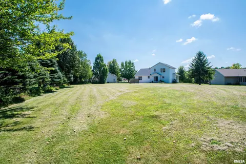 404 Bittersweet Ave, Germantown Hills, IL 61548 photo 40