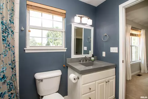 404 Bittersweet Ave, Germantown Hills, IL 61548 photo 14