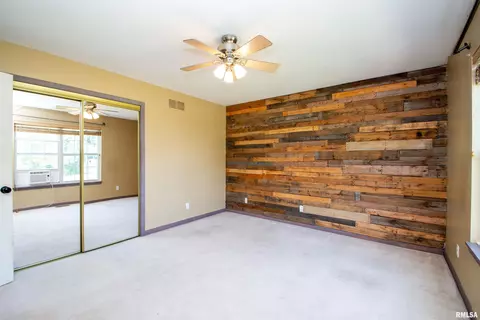 404 Bittersweet Ave, Germantown Hills, IL 61548 photo 18