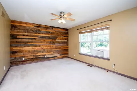404 Bittersweet Ave, Germantown Hills, IL 61548 photo 17