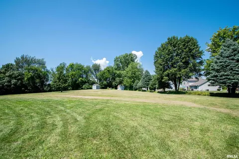 404 Bittersweet Ave, Germantown Hills, IL 61548 photo 38