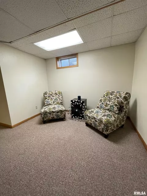 1209 Thomas St, Macomb, IL 61455 photo 38