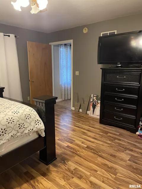 1209 Thomas St, Macomb, IL 61455 photo 24