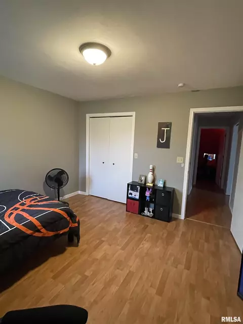 1209 Thomas St, Macomb, IL 61455 photo 29