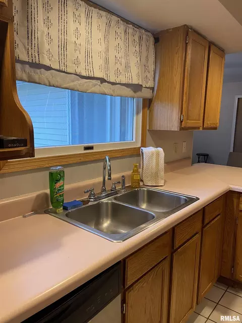 1209 Thomas St, Macomb, IL 61455 photo 15