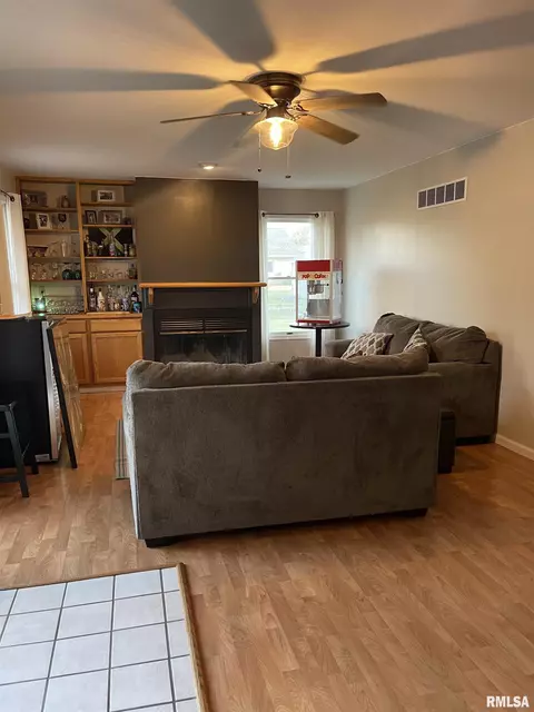 1209 Thomas St, Macomb, IL 61455 photo 20