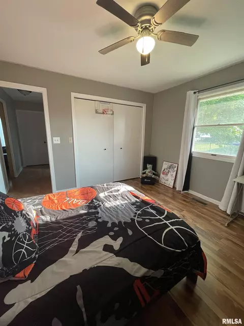 1209 Thomas St, Macomb, IL 61455 photo 32