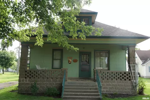 308 N Linden St, Toluca, IL 61369