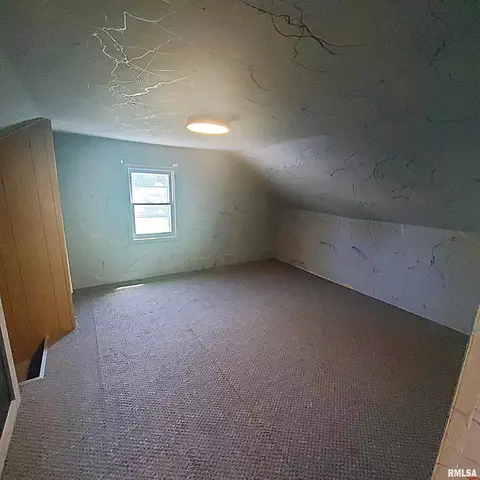 129 E Coal St, Wataga, IL 61488 photo 14