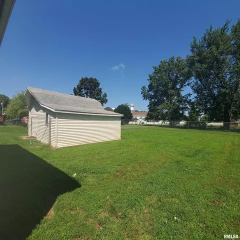 129 E Coal St, Wataga, IL 61488 photo 23