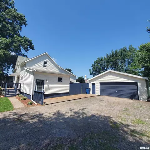 129 E Coal St, Wataga, IL 61488 photo 2