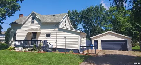 129 E Coal St, Wataga, IL 61488