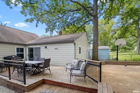 207 W Gloria Dr, Eureka, IL 61530 photo 42