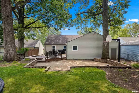 207 W Gloria Dr, Eureka, IL 61530 photo 38