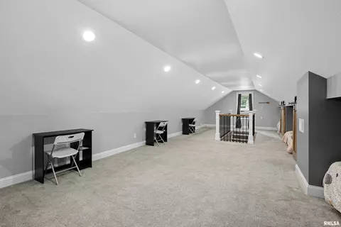 207 W Gloria Dr, Eureka, IL 61530 photo 37