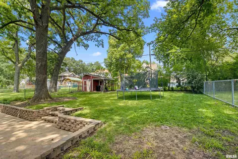 207 W Gloria Dr, Eureka, IL 61530 photo 43