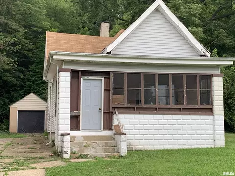 1117 NE Glendale Ave, Peoria, IL 61603