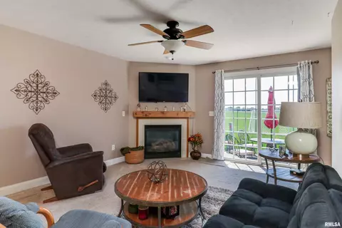 1915 Marina Dr, Normal, IL 61761 photo 8