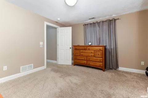 1915 Marina Dr, Normal, IL 61761 photo 19