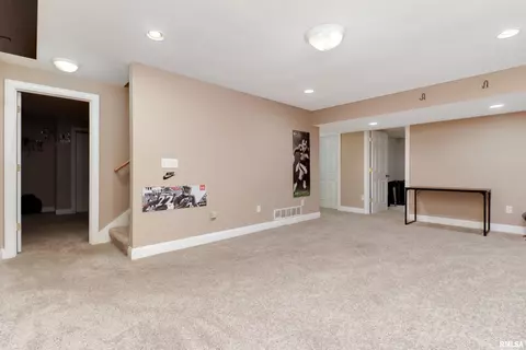 1915 Marina Dr, Normal, IL 61761 photo 21