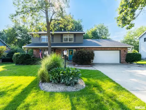 6617 N Chateau St, Peoria, IL 61615