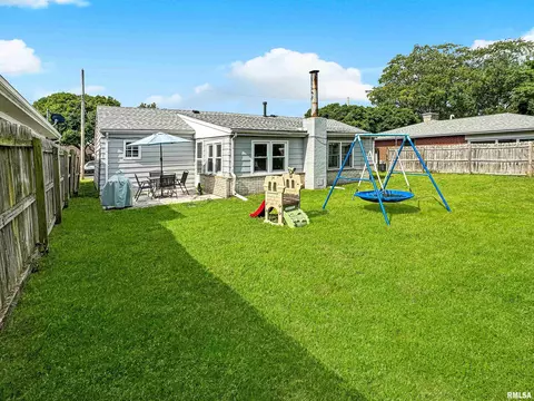 1709 Center St, Pekin, IL 61554 photo 26
