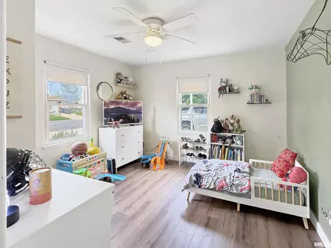 1709 Center St, Pekin, IL 61554 photo 18