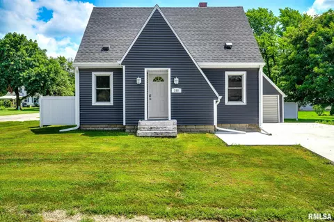 200 S Tazewell St, Metamora, IL 61548
