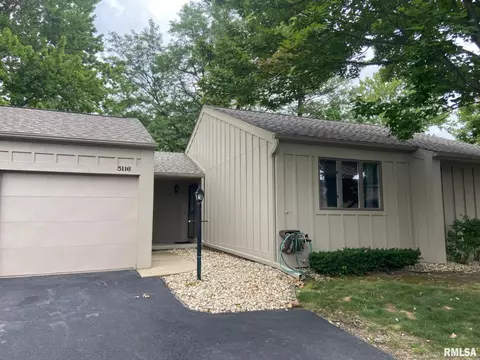 5116 W Arrowood Pl, Peoria, IL 61615