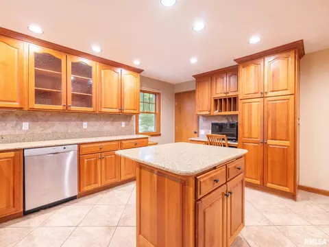 1000 Eldridge St, Washington, IL 61571 photo 33