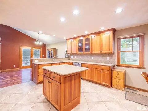 1000 Eldridge St, Washington, IL 61571 photo 35
