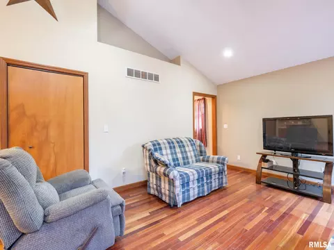 1000 Eldridge St, Washington, IL 61571 photo 29
