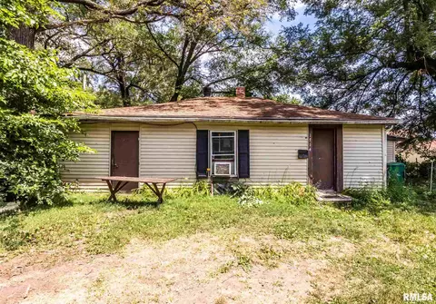 1714 S Lydia Ave, Peoria, IL 61605