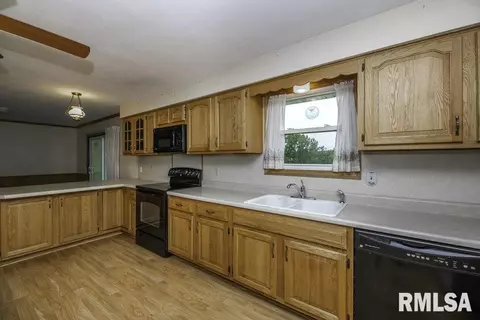 4901 S Sir Lionel Ct, Mapleton, IL 61547 photo 14