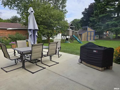 1420 E Spruce St, Canton, IL 61520 photo 52