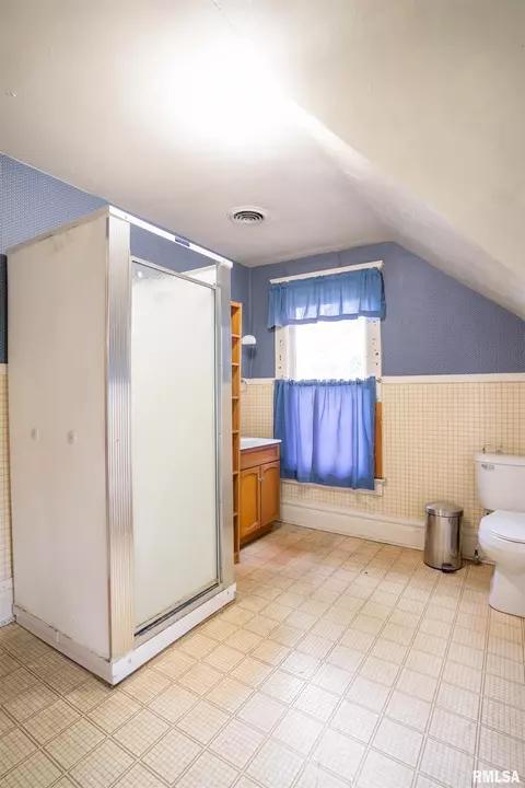 464 W Main St, El Paso, IL 61738 photo 19