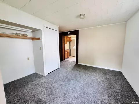 107 Barsi Blvd, Macomb, IL 61455 photo 19