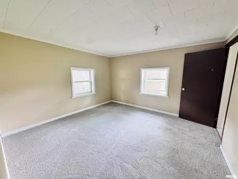 107 Barsi Blvd, Macomb, IL 61455 photo 14