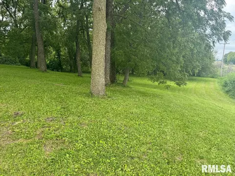 5120 Hicks Hollow Rd, Dunlap, IL 61525