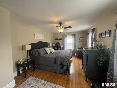 622 Memorial Dr, Macomb, IL 61455 photo 23