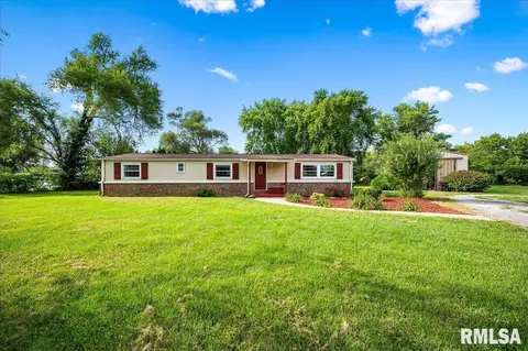 8435 W Vicki Lynn Dr, Mapleton, IL 61547