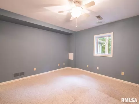 326 W Eagle Nest Rd, Dunlap, IL 61525 photo 34