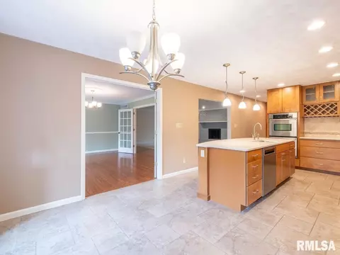 326 W Eagle Nest Rd, Dunlap, IL 61525 photo 11