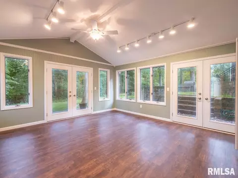 326 W Eagle Nest Rd, Dunlap, IL 61525 photo 39
