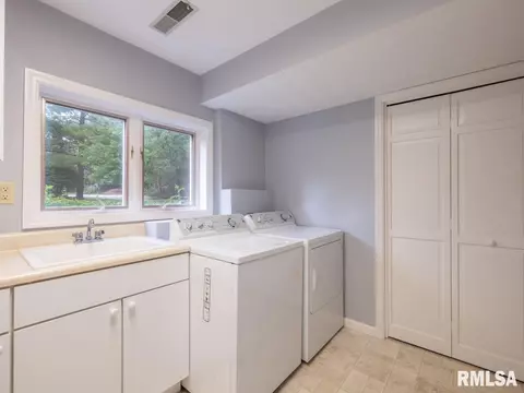 326 W Eagle Nest Rd, Dunlap, IL 61525 photo 36